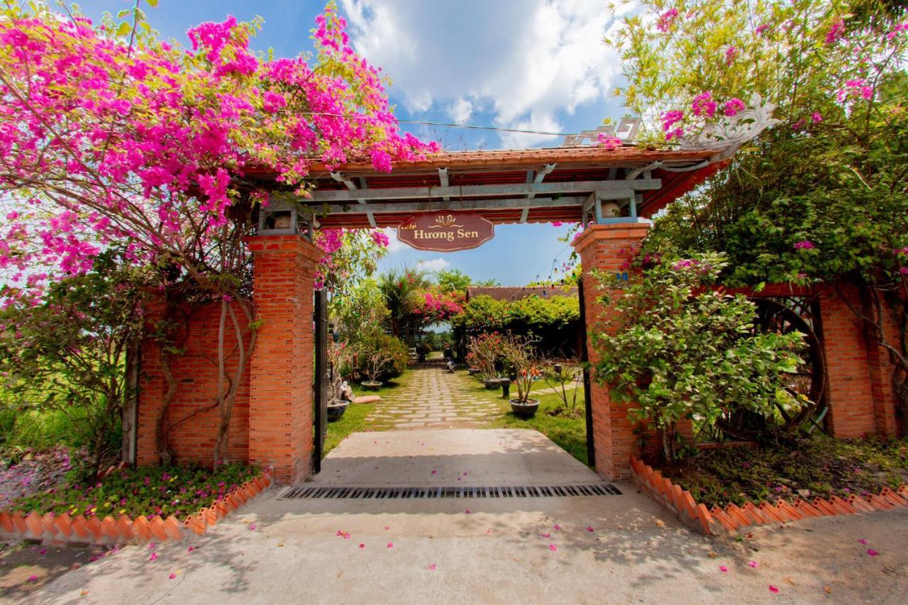 Khu Nghỉ Dưỡng Hương Sen - Bình Mỹ, Củ Chi Thành Pho Ho Chí Minh Esterno foto