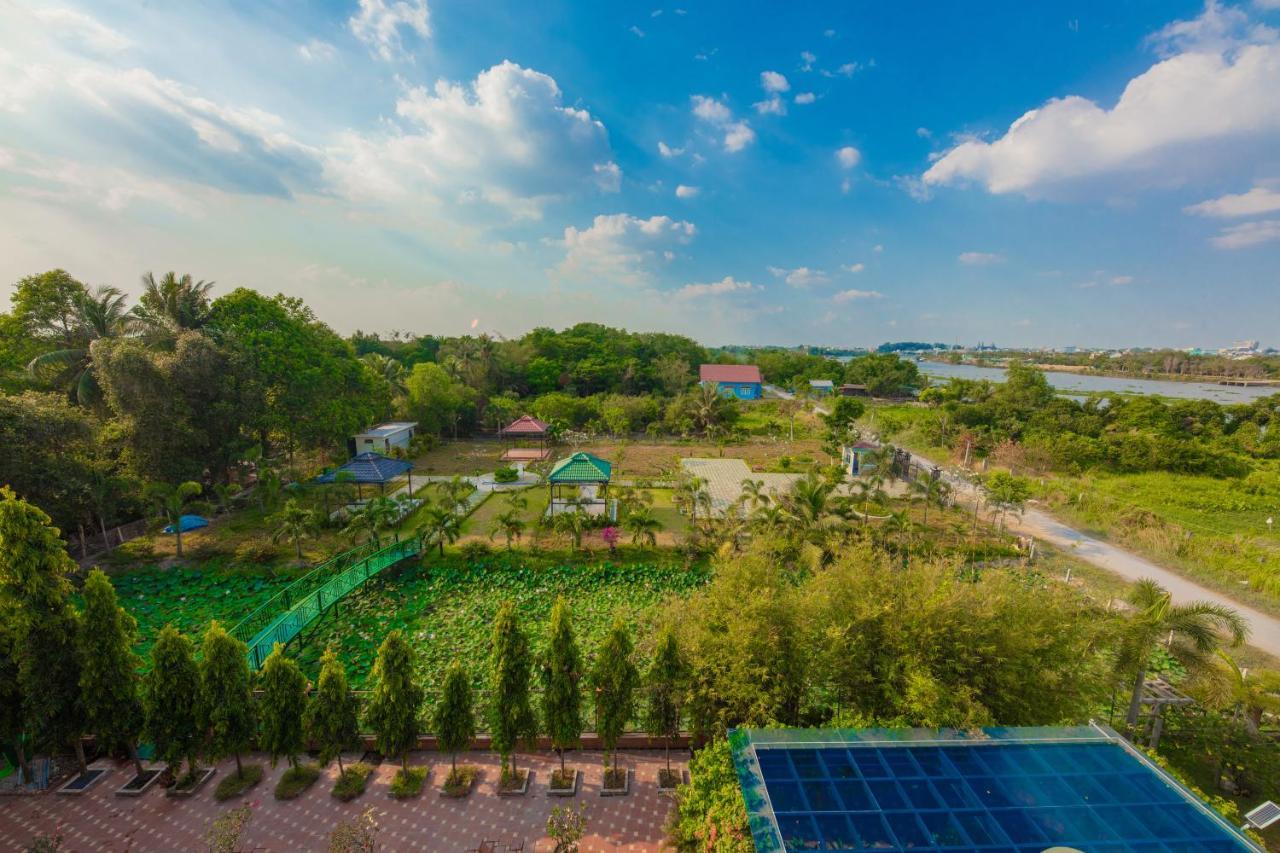 Khu Nghỉ Dưỡng Hương Sen - Bình Mỹ, Củ Chi Thành Pho Ho Chí Minh Esterno foto