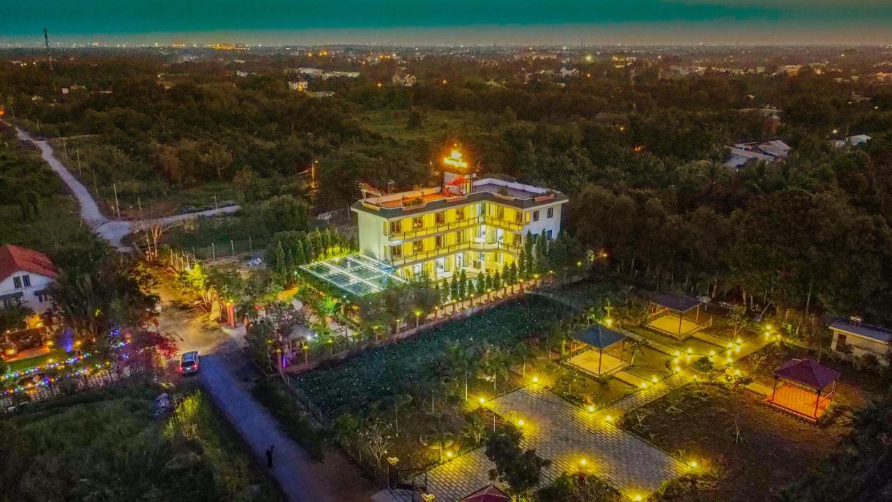 Khu Nghỉ Dưỡng Hương Sen - Bình Mỹ, Củ Chi Thành Pho Ho Chí Minh Esterno foto